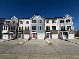 4550 Chase Ln in Fredericksburg, VA - Building Photo