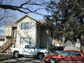 529 Guthrie St in Ottawa, IL - Building Photo - Building Photo