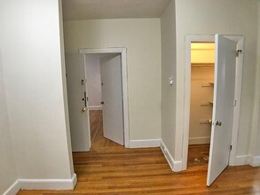 29 Mason Ter, Unit 5 in Brookline, MA - Foto de edificio - Building Photo