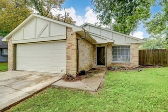 11103 Almond Grove in Humble, TX - Building Photo - Building Photo