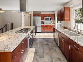 47 East Terrace in South Burlington, VT - Building Photo - Building Photo