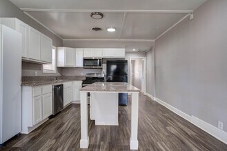 1922 26th St in Lubbock, TX - Building Photo - Building Photo