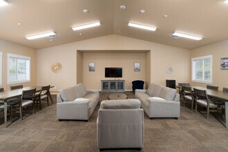 Mirabeau Commons in Spokane Valley, WA - Foto de edificio - Interior Photo