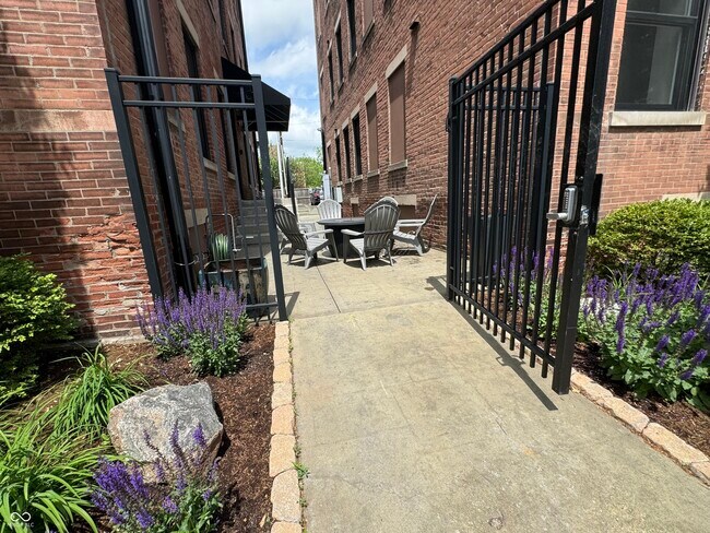 312 E 13th St in Indianapolis, IN - Building Photo - Building Photo