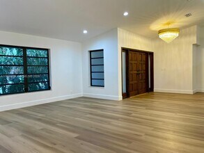 8501 SW 178th St in Palmetto Bay, FL - Building Photo - Building Photo