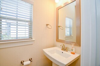 10709 Madden Oaks Pl in Houston, TX - Building Photo - Building Photo