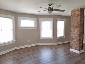 5313 Broadway St, Unit #2 in Lancaster, NY - Building Photo - Building Photo