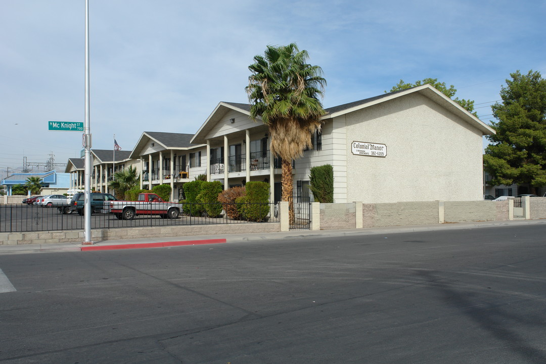 Colonial Manor Apartments in Las Vegas, NV - Foto de edificio