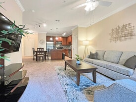 2021 N Lemans Blvd in Tampa, FL - Building Photo