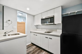 3025 N 32nd St in Phoenix, AZ - Foto de edificio - Building Photo