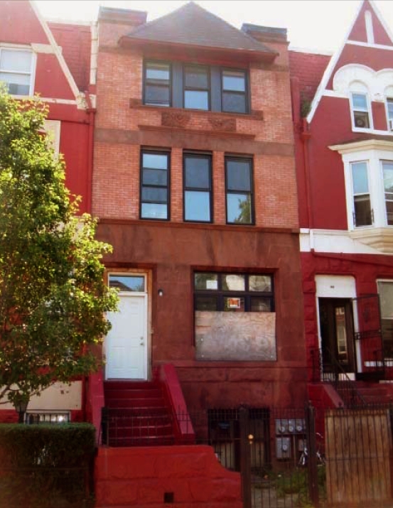 822 Greene Ave in Brooklyn, NY - Building Photo