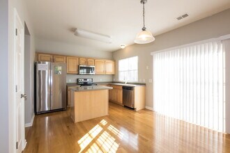 2217 Arbor Vista Dr in Charlotte, NC - Building Photo - Building Photo