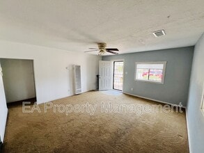 1402 Phoenix Ave NW in Albuquerque, NM - Building Photo - Building Photo