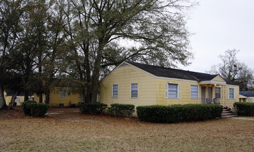 Dauphin Creek in Mobile, AL - Foto de edificio - Building Photo