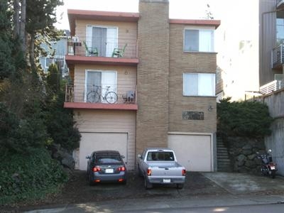 Valentina Apartments in Seattle, WA - Foto de edificio