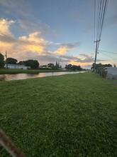 2841 NW 154th Terrace in Opa Locka, FL - Foto de edificio - Building Photo