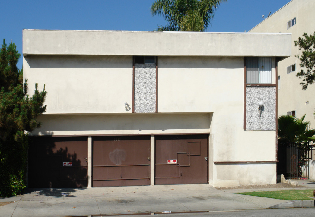 3845 Motor Ave in Culver City, CA - Building Photo