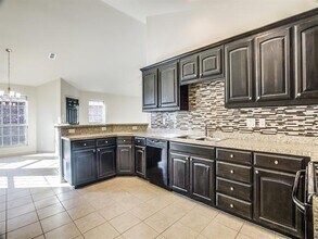 1325 Briarwood Dr in Azle, TX - Building Photo - Building Photo