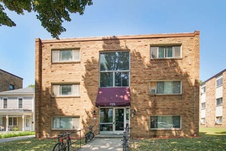 729 SE 8th Ave in Minneapolis, MN - Building Photo - Building Photo