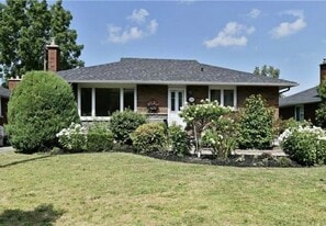 1503 Lepage Ave in Ottawa, ON - Building Photo