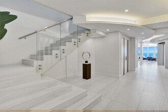 701 N Fort Lauderdale Beach Blvd in Fort Lauderdale, FL - Building Photo - Building Photo