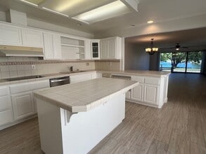 7010 Colina Ln in Rancho Murieta, CA - Building Photo - Building Photo