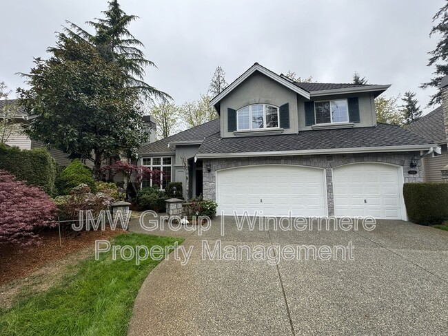 property at 19416 NE 43rd Pl