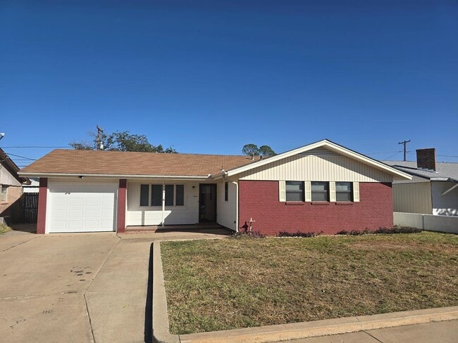 property at 4904 Locust Ave