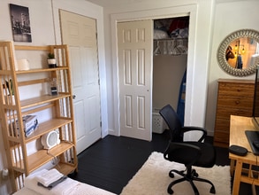 105 Robert Dr in Syracuse, NY - Building Photo - Building Photo