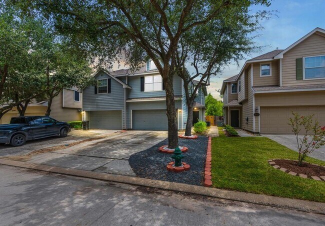 property at 2946 Loganberry Park Ln