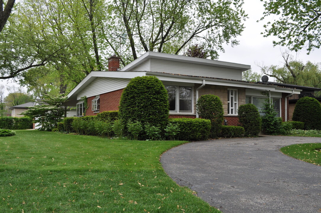 520 Karey Ct in Wilmette, IL - Foto de edificio