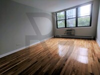 1447 N Dearborn St, Unit A2 in Chicago, IL - Building Photo - Building Photo