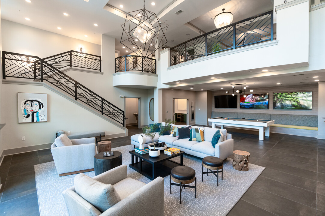Allister North Hills in Raleigh, NC - Foto de edificio