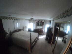 8 White Stone Ct in Mount Laurel, NJ - Building Photo - Building Photo