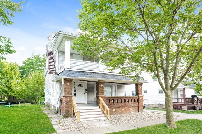 property at 4014 Cypress Ave