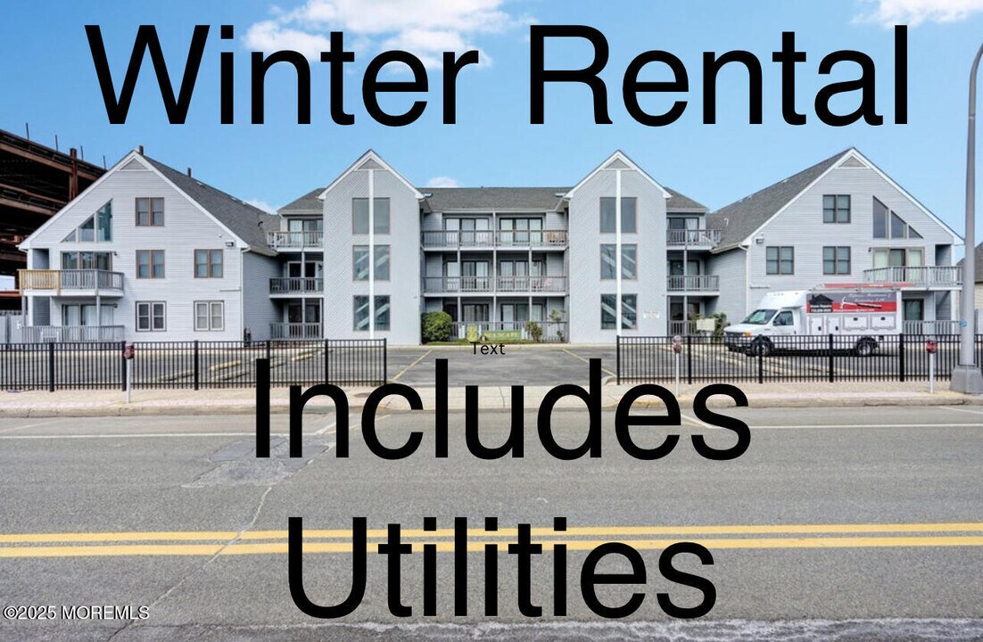 42 Hamilton Ave in Seaside Heights, NJ - Building Photo