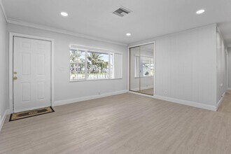 319 S Congress Ave in West Palm Beach, FL - Building Photo - Building Photo