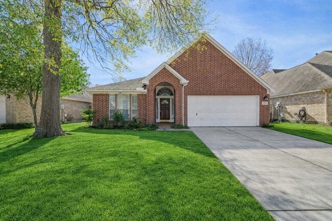 property at 1722 Red Oak Terrace
