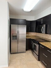 10328 Longmont Dr in Houston, TX - Building Photo - Building Photo