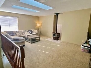 15335-1519A 19a Ave in White Rock, BC - Building Photo - Building Photo