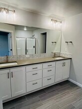 8206 SE Leafhopper St in Hillsboro, OR - Building Photo - Building Photo