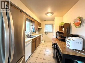 3863 Longfellow Ave in Windsor, ON - Building Photo