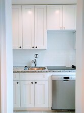 1760 North Rhodes Street in Arlington, VA - Building Photo - Building Photo