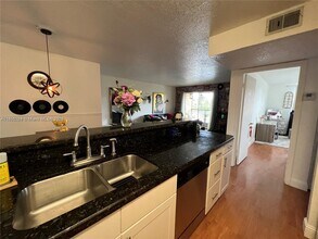 1229 SW 46th Ave in Pompano Beach, FL - Building Photo - Building Photo
