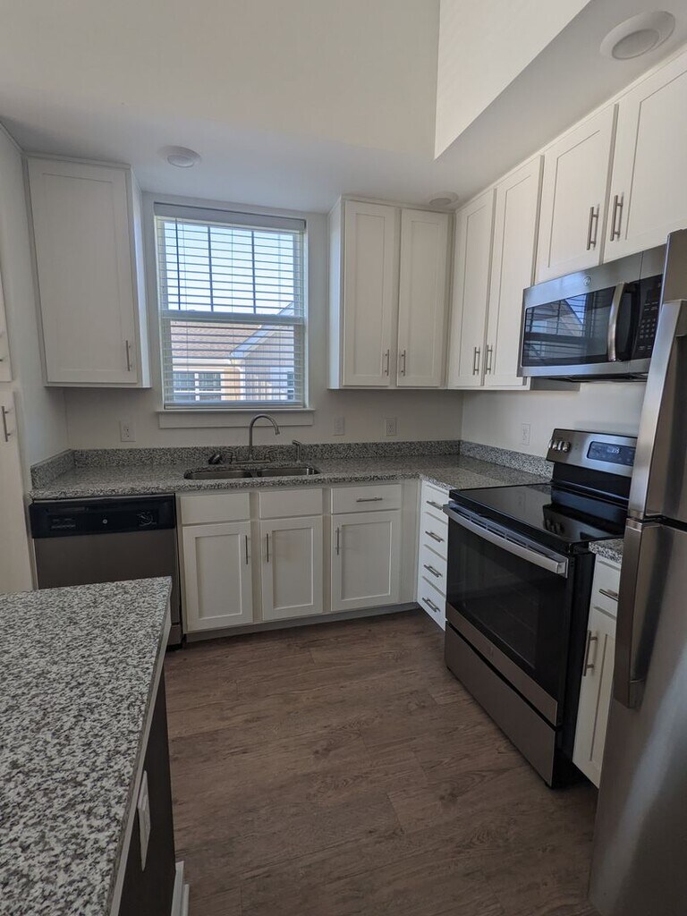 Cottages at Cades Cove Maryville, TN Apartments