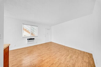 3525 Tyler St in Hollywood, FL - Building Photo - Building Photo