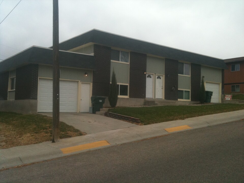 1360 E Poplar St in Pocatello, ID - Foto de edificio