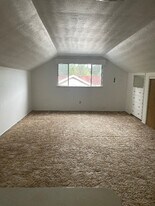 11002 Lundstrom Dr SW in Tacoma, WA - Building Photo