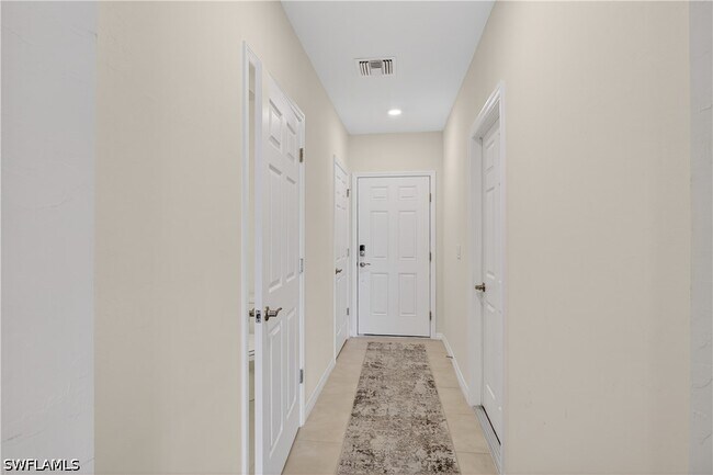 15396 Wildflower Cir in Naples, FL - Building Photo - Building Photo