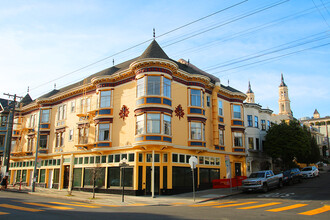 2100 Hayes St in San Francisco, CA - Building Photo - Building Photo